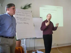 brian-robertson-presenting-holacracy-with-tom-thomison